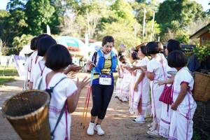 BIB: 2565
                            <button type="button" onclick="openModal(19015796)" class="btn btn-primary btn-sm float-right btn-popup" data-toggle="modal" data-target=".modal-high-quality">
                        <i class="fas fa-shopping-cart"></i> Add to Cart
                    </button>
                                            <button type="button" onclick="isThisMe(19015796, true)" class="btn btn-success btn-sm float-right btn-popup btn-isme hidden" data-toggle="tooltip" data-placement="bottom" title="นี่คือรูปของคุณใช่ไหม คลิกที่นี่เพื่อเอาเข้าอัลบั้ม">
                        <i class="fas fa-plus"></i> Add to album
                    </button>
                    <button type="button" onclick="isThisMe(19015796, false)" class="btn btn-warning btn-sm float-right btn-popup btn-isnotme hidden">
                        <i class="fas fa-ban"></i> Remove from album
                    </button>